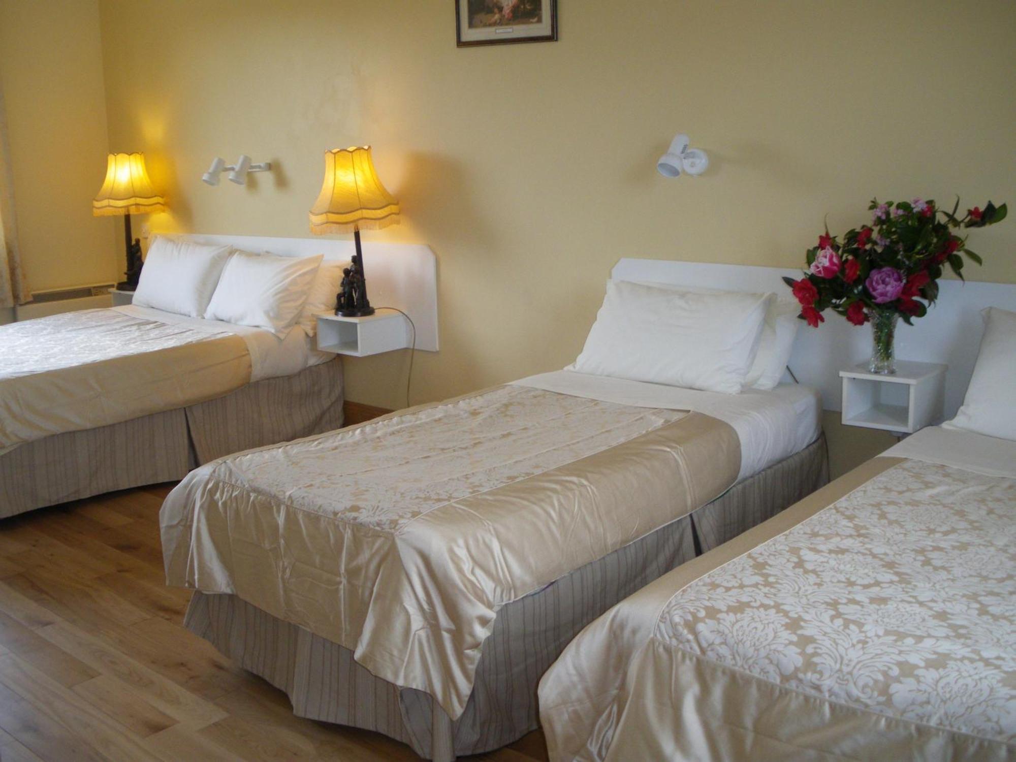 Redwood Bed & Breakfast Dunrine ภายนอก รูปภาพ