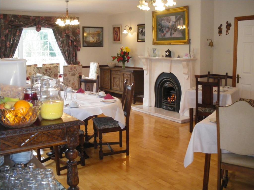 Redwood Bed & Breakfast Dunrine ภายนอก รูปภาพ